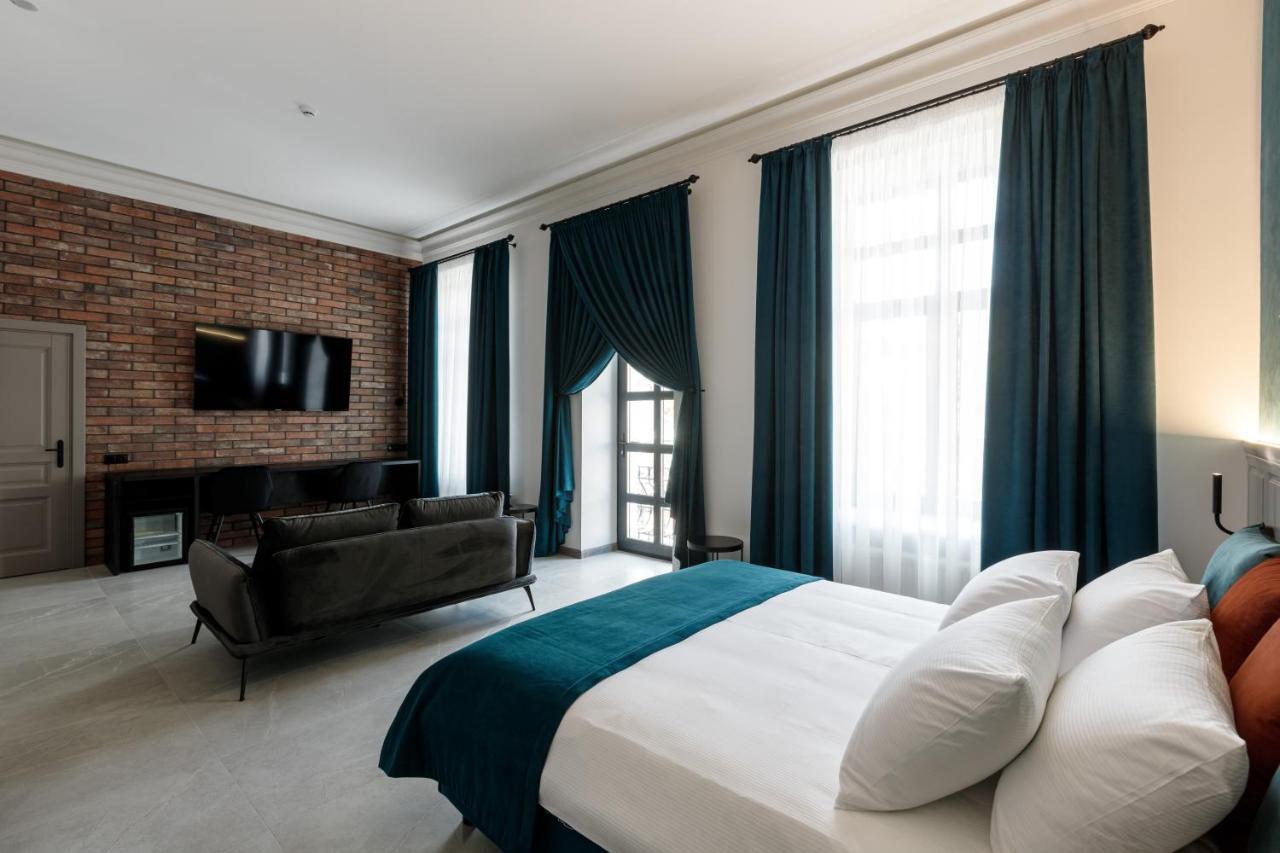 Richmond Hotel Chişinău Esterno foto