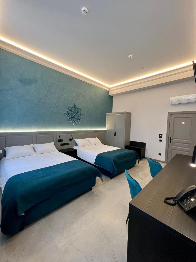Richmond Hotel Chişinău Esterno foto