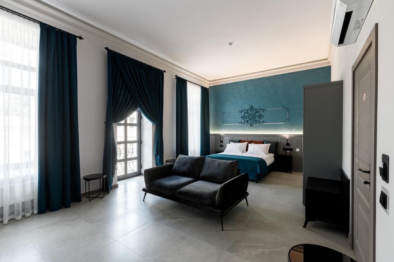 Richmond Hotel Chişinău Esterno foto