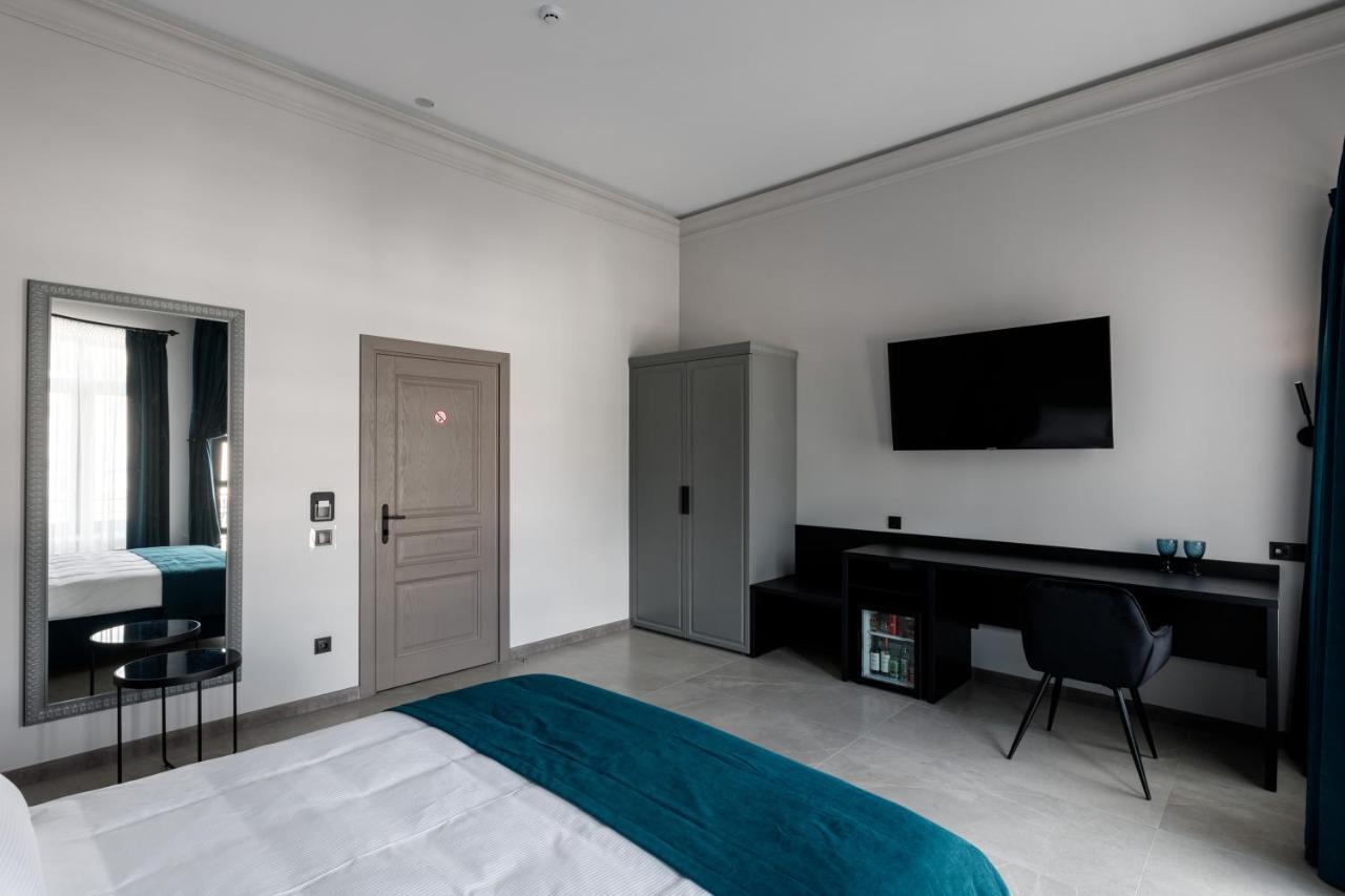 Richmond Hotel Chişinău Esterno foto