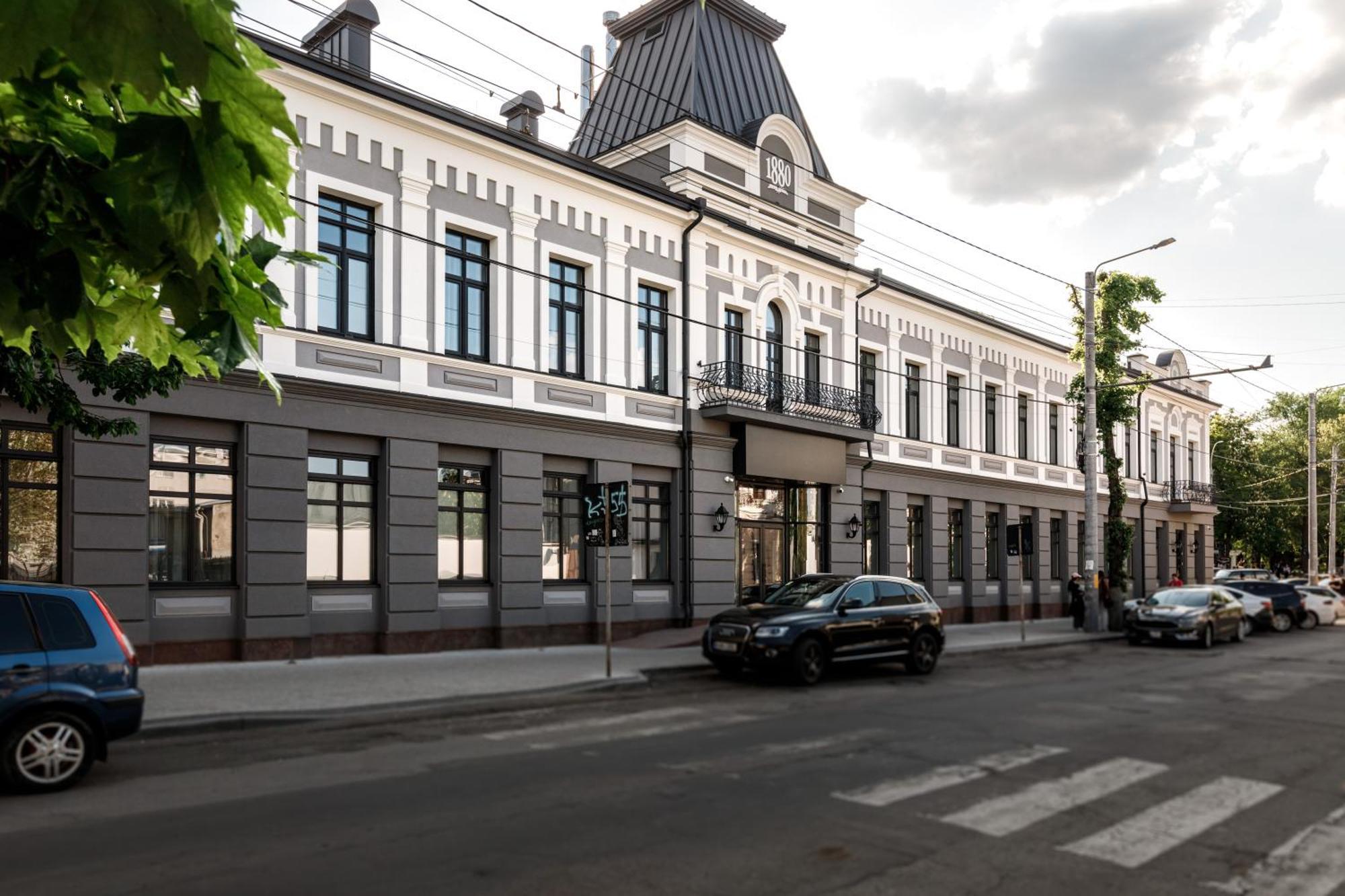 Richmond Hotel Chişinău Esterno foto